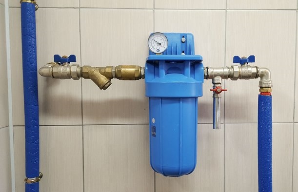 Установка / замена фильтров воды под ключ